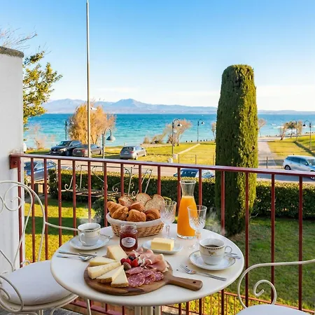 Eden View And Private Renovated In 2025 Desenzanoloft Official Partner Homes & By Marriott Bonvoy Daire