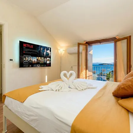 Eden View And Private Renovated In 2025 Desenzanoloft Official Partner Homes & By Marriott Bonvoy Daire Sirmione